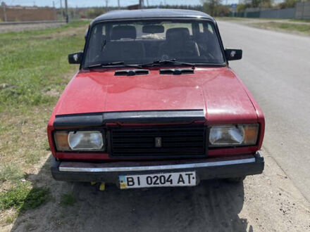Красный ВАЗ 2107, объемом двигателя 1.5 л и пробегом 52 тыс. км за 500 $, фото 1 на Automoto.ua