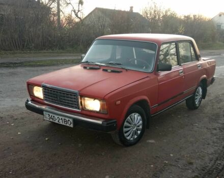 Червоний ВАЗ 2107, об'ємом двигуна 1.3 л та пробігом 330 тис. км за 375 $, фото 1 на Automoto.ua