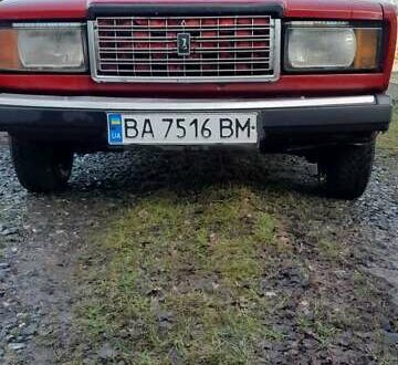 ВАЗ 2107 1992 в Александрие на Automoto.ua Красный ВАЗ 2107, объемом двигателя 1.6 л и пробегом 86 тыс. км за 1500 $, фото 1 на Automoto.ua