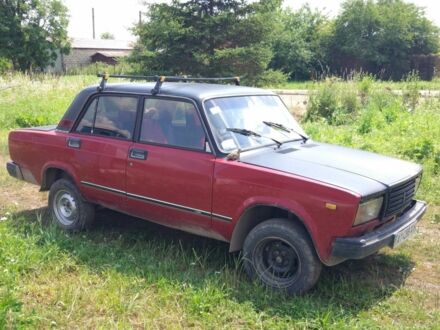 Красный ВАЗ 2107, объемом двигателя 0 л и пробегом 197 тыс. км за 762 $, фото 1 на Automoto.ua