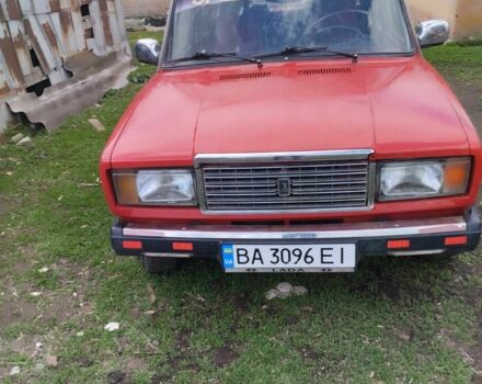 Красный ВАЗ 2107, объемом двигателя 1.5 л и пробегом 1 тыс. км за 1200 $, фото 1 на Automoto.ua