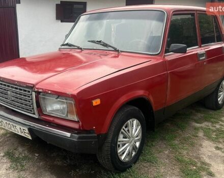 Красный ВАЗ 2107, объемом двигателя 1.5 л и пробегом 200 тыс. км за 350 $, фото 1 на Automoto.ua