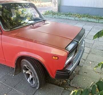 ВАЗ 2107 1992 в Очакове на Automoto.ua Красный ВАЗ 2107, объемом двигателя 1.45 л и пробегом 111 тыс. км за 1700 $, фото 1 на Automoto.ua