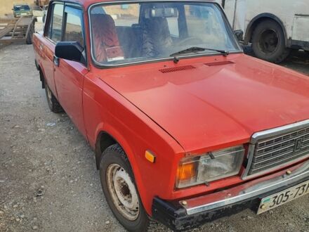 Красный ВАЗ 2107, объемом двигателя 0 л и пробегом 11 тыс. км за 310 $, фото 1 на Automoto.ua