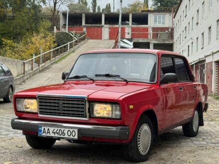 Червоний ВАЗ 2107, об'ємом двигуна 1.5 л та пробігом 155 тис. км за 1900 $, фото 1 на Automoto.ua