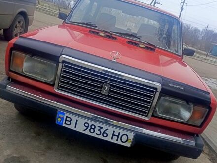 ВАЗ 2107 1993 в Глобино на Automoto.ua Красный ВАЗ 2107, объемом двигателя 1.5 л и пробегом 69 тыс. км за 720 $, фото 1 на Automoto.ua