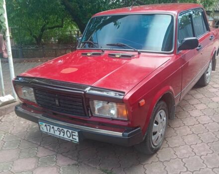Красный ВАЗ 2107, объемом двигателя 1.5 л и пробегом 790 тыс. км за 1100 $, фото 1 на Automoto.ua