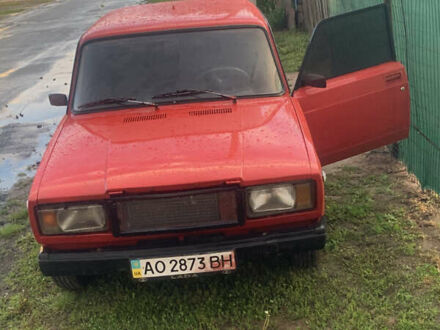 ВАЗ 2107 1994 в Буче на Automoto.ua Красный ВАЗ 2107, объемом двигателя 1.5 л и пробегом 290 тыс. км за 1600 $, фото 1 на Automoto.ua