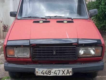 ВАЗ 2107 1994 у Мерефа на Automoto.ua Червоний ВАЗ 2107, об'ємом двигуна 1.6 л та пробігом 3 тис. км за 25000 $, фото 1 на Automoto.ua