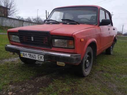 Красный ВАЗ 2107, объемом двигателя 1.6 л и пробегом 100 тыс. км за 714 $, фото 1 на Automoto.ua