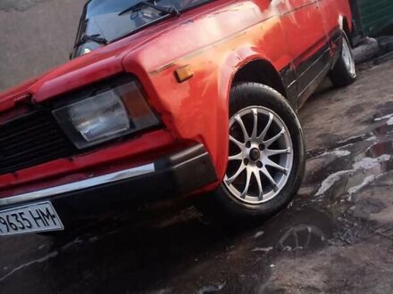 ВАЗ 2107 1994 в Болграде на Automoto.ua Красный ВАЗ 2107, объемом двигателя 1.3 л и пробегом 100 тыс. км за 800 $, фото 1 на Automoto.ua