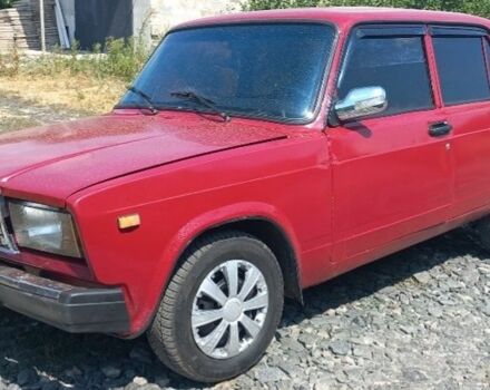 Красный ВАЗ 2107, объемом двигателя 1.6 л и пробегом 120 тыс. км за 700 $, фото 1 на Automoto.ua