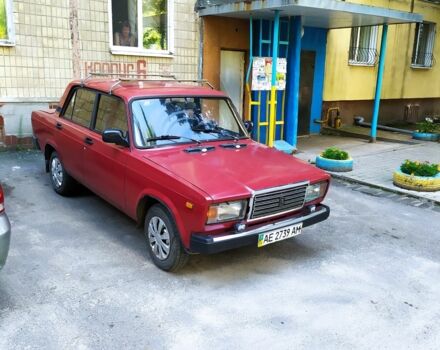 Красный ВАЗ 2107, объемом двигателя 1 л и пробегом 240 тыс. км за 1000 $, фото 1 на Automoto.ua