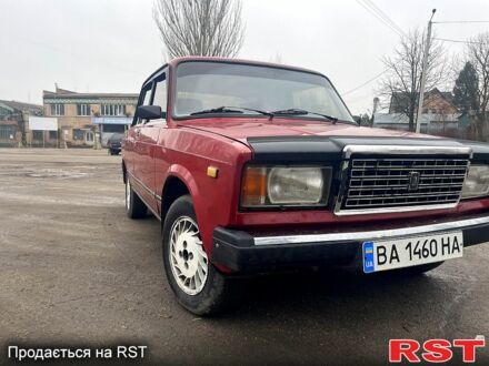 Красный ВАЗ 2107, объемом двигателя 1.5 л и пробегом 286 тыс. км за 1150 $, фото 1 на Automoto.ua