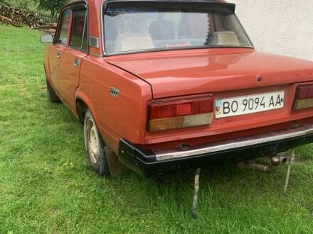 ВАЗ 2107 1994 у Чорткові на Automoto.ua Червоний ВАЗ 2107, об'ємом двигуна 0 л та пробігом 96 тис. км за 450 $, фото 1 на Automoto.ua