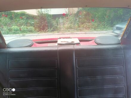 Красный ВАЗ 2107, объемом двигателя 1.5 л и пробегом 10 тыс. км за 900 $, фото 1 на Automoto.ua