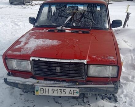 Красный ВАЗ 2107, объемом двигателя 1.5 л и пробегом 50 тыс. км за 900 $, фото 1 на Automoto.ua