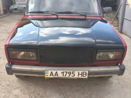 ВАЗ 2107 1995 в Киеве на Automoto.ua Красный ВАЗ 2107, объемом двигателя 1.6 л и пробегом 250 тыс. км за 1100 $, фото 1 на Automoto.ua