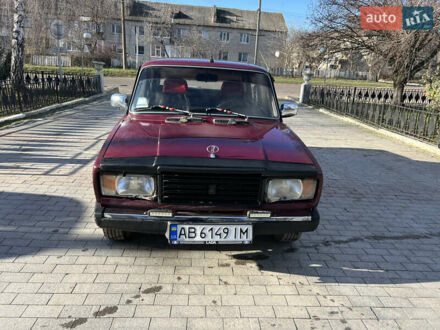 Червоний ВАЗ 2107, об'ємом двигуна 1.45 л та пробігом 485 тис. км за 900 $, фото 1 на Automoto.ua