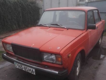 Червоний ВАЗ 2107, об'ємом двигуна 1.5 л та пробігом 200 тис. км за 616 $, фото 1 на Automoto.ua