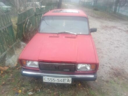 Красный ВАЗ 2107, объемом двигателя 0 л и пробегом 1 тыс. км за 550 $, фото 1 на Automoto.ua
