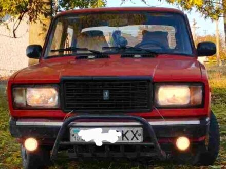 ВАЗ 2107 1995 в Теплике на Automoto.ua Красный ВАЗ 2107, объемом двигателя 1 л и пробегом 74 тыс. км за 1500 $, фото 1 на Automoto.ua