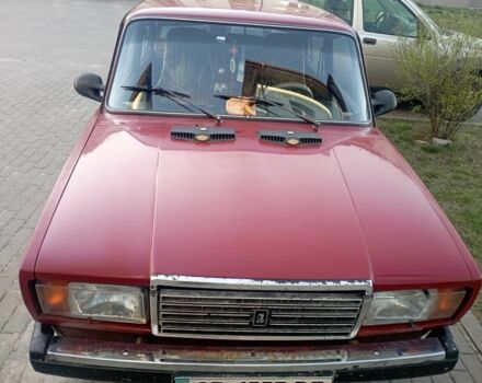 Красный ВАЗ 2107, объемом двигателя 0 л и пробегом 10 тыс. км за 1000 $, фото 1 на Automoto.ua
