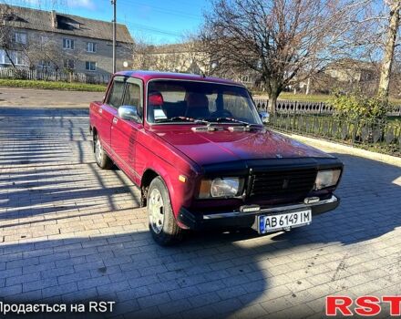 Красный ВАЗ 2107, объемом двигателя 1.5 л и пробегом 542 тыс. км за 900 $, фото 1 на Automoto.ua