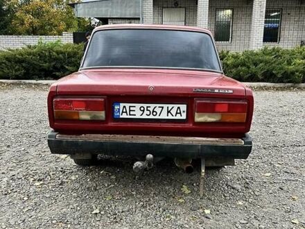 ВАЗ 2107 1995 в Новомосковске на Automoto.ua Красный ВАЗ 2107, объемом двигателя 1.5 л и пробегом 100 тыс. км за 900 $, фото 1 на Automoto.ua