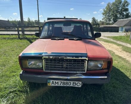 Красный ВАЗ 2107, объемом двигателя 1.5 л и пробегом 1 тыс. км за 336 $, фото 1 на Automoto.ua