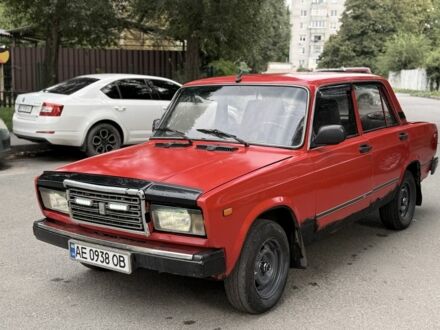 Червоний ВАЗ 2107, об'ємом двигуна 1.2 л та пробігом 200 тис. км за 955 $, фото 1 на Automoto.ua