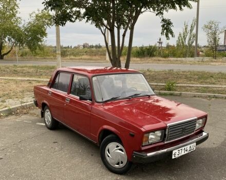 Красный ВАЗ 2107, объемом двигателя 1.5 л и пробегом 52 тыс. км за 1100 $, фото 1 на Automoto.ua