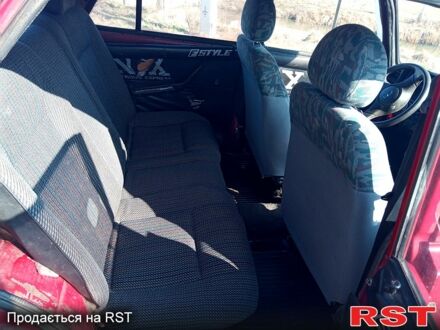Красный ВАЗ 2107, объемом двигателя 16 л и пробегом 0 тыс. км за 299 $, фото 1 на Automoto.ua