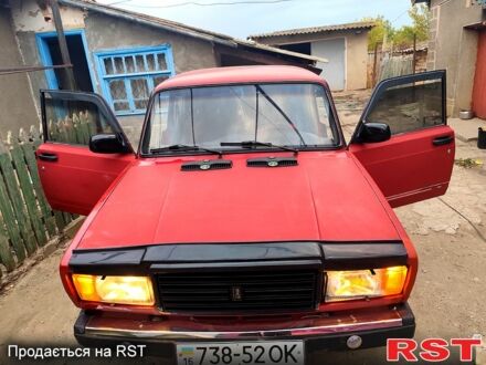 ВАЗ 2107 1996 в Белгород-Днестровском на Automoto.ua Красный ВАЗ 2107, объемом двигателя 1.5 л и пробегом 0 тыс. км за 1100 $, фото 1 на Automoto.ua