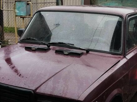 Красный ВАЗ 2107, объемом двигателя 1.7 л и пробегом 25 тыс. км за 424 $, фото 1 на Automoto.ua