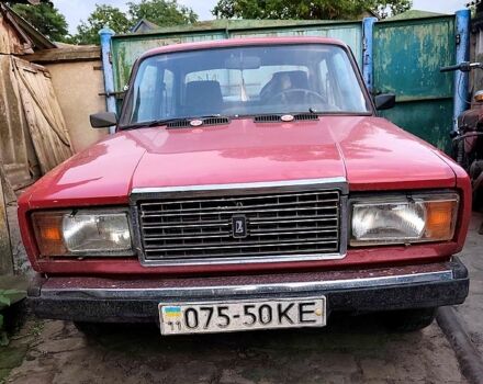 ВАЗ 2107 1996 в Ахтырке на Automoto.ua Красный ВАЗ 2107, объемом двигателя 1.5 л и пробегом 0 тыс. км за 750 $, фото 1 на Automoto.ua