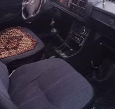 Красный ВАЗ 2107, объемом двигателя 1.5 л и пробегом 152 тыс. км за 600 $, фото 1 на Automoto.ua