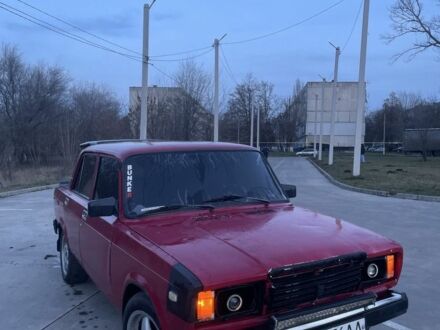 Красный ВАЗ 2107, объемом двигателя 1.5 л и пробегом 3 тыс. км за 736 $, фото 1 на Automoto.ua