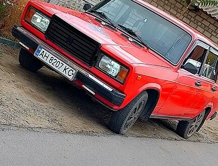 Червоний ВАЗ 2107, об'ємом двигуна 1.5 л та пробігом 135 тис. км за 1100 $, фото 1 на Automoto.ua