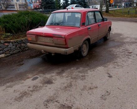 Красный ВАЗ 2107, объемом двигателя 1.5 л и пробегом 97 тыс. км за 1200 $, фото 1 на Automoto.ua