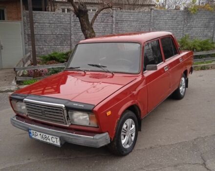 Красный ВАЗ 2107, объемом двигателя 1.5 л и пробегом 98 тыс. км за 615 $, фото 1 на Automoto.ua