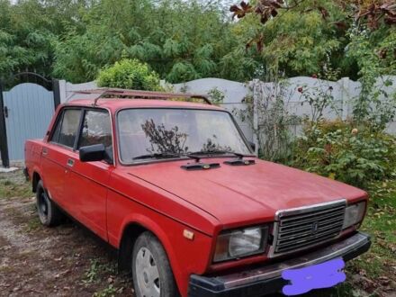 ВАЗ 2107 1997 в Попольне на Automoto.ua Красный ВАЗ 2107, объемом двигателя 0 л и пробегом 300 тыс. км за 594 $, фото 1 на Automoto.ua