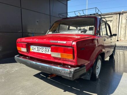 ВАЗ 2107 1997 в Обухове на Automoto.ua Красный ВАЗ 2107, объемом двигателя 1.5 л и пробегом 48 тыс. км за 1250 $, фото 1 на Automoto.ua