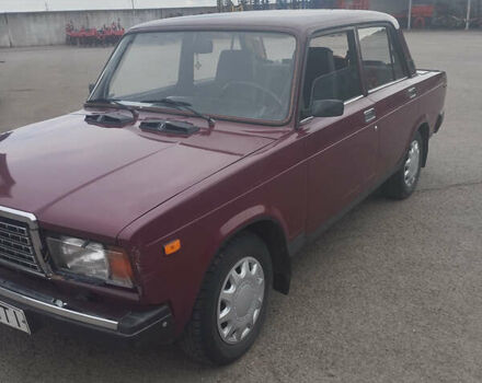 Красный ВАЗ 2107, объемом двигателя 0 л и пробегом 120 тыс. км за 1350 $, фото 1 на Automoto.ua
