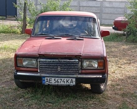Красный ВАЗ 2107, объемом двигателя 1 л и пробегом 15 тыс. км за 288 $, фото 1 на Automoto.ua