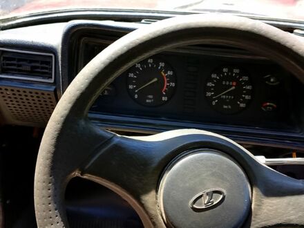 ВАЗ 2107 1998 у Полтаві на Automoto.ua Червоний ВАЗ 2107, об'ємом двигуна 1.5 л та пробігом 95 тис. км за 840 $, фото 1 на Automoto.ua