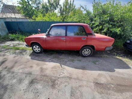 ВАЗ 2107 1998 в Кривом Роге на Automoto.ua Красный ВАЗ 2107, объемом двигателя 1.5 л и пробегом 3 тыс. км за 600 $, фото 1 на Automoto.ua
