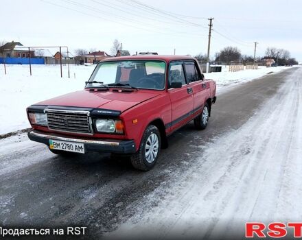 Красный ВАЗ 2107, объемом двигателя 1.5 л и пробегом 150 тыс. км за 750 $, фото 1 на Automoto.ua