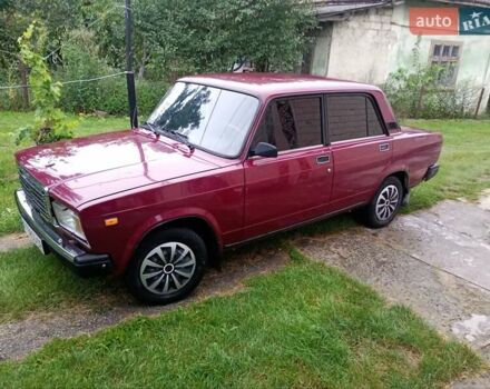 Червоний ВАЗ 2107, об'ємом двигуна 1.5 л та пробігом 230 тис. км за 1150 $, фото 1 на Automoto.ua
