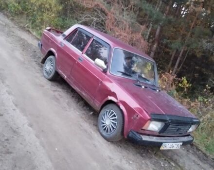 Червоний ВАЗ 2107, об'ємом двигуна 0 л та пробігом 1000 тис. км за 500 $, фото 1 на Automoto.ua